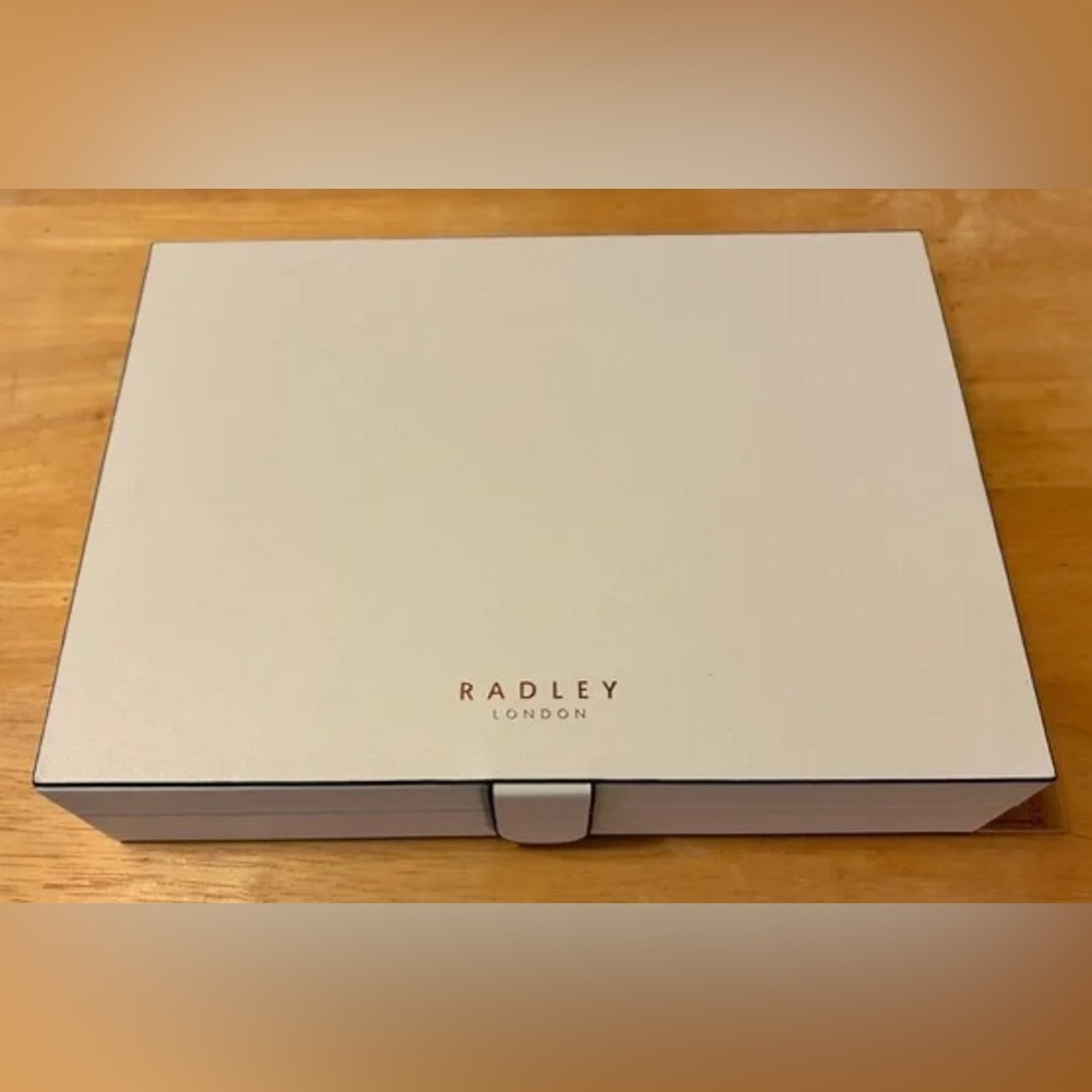 Bradley London Jewerly Box